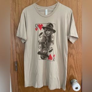 Queen Beth Dutton Tee